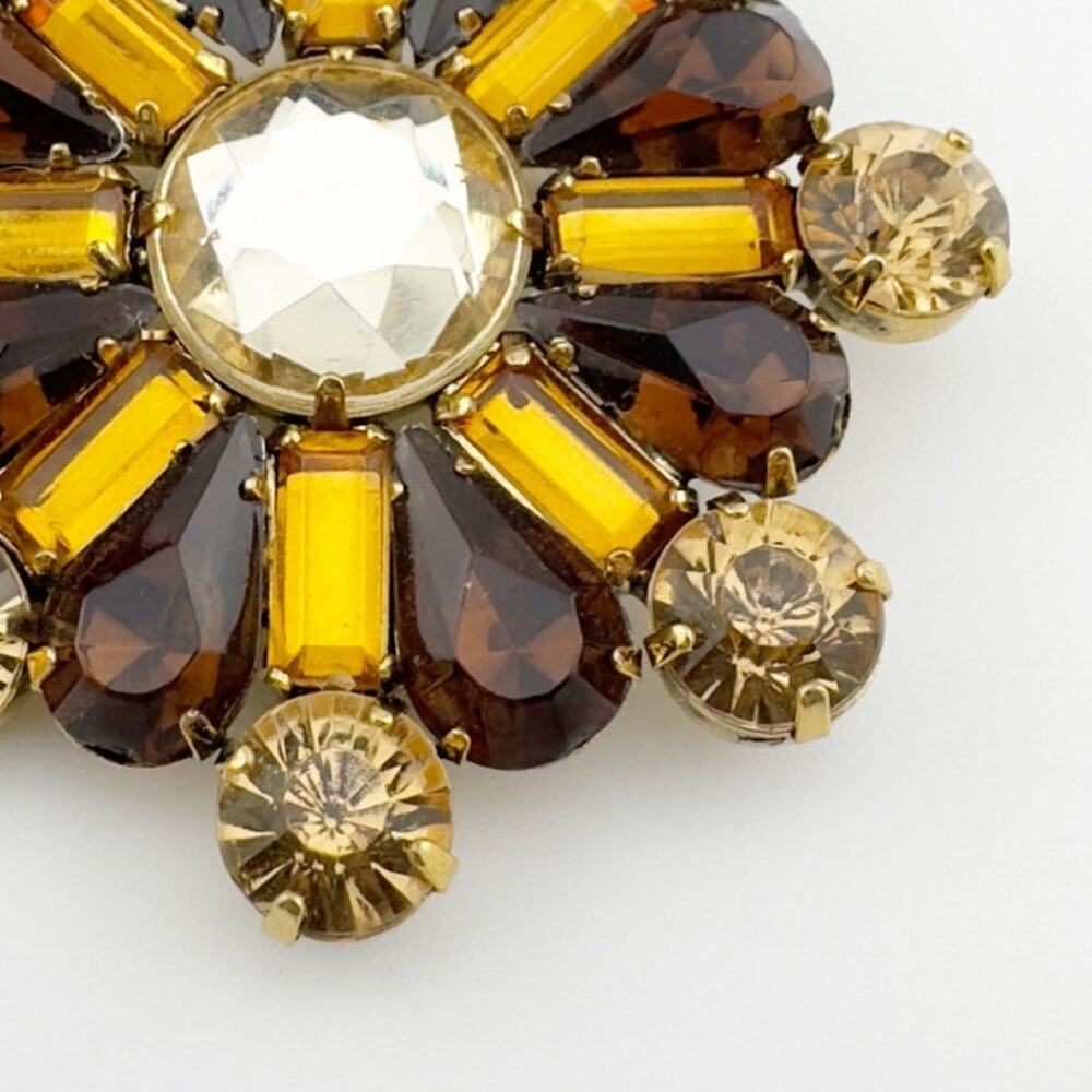 Vintage Brooch Pin Sunburst Amber Yellow Glass Stones Gold Tone‎ Jewelry - Picture 6 of 7